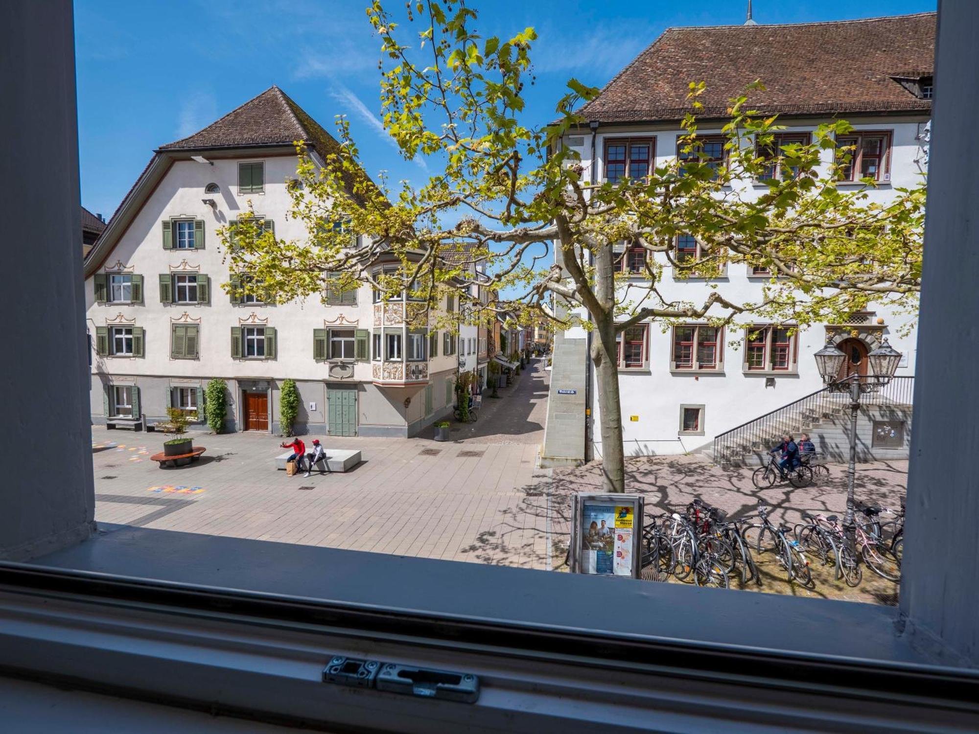 Ferienwohnung Seeromantik In 2 Minuten Am See ラドルフツェル・アム・ボーデンゼー エクステリア 写真